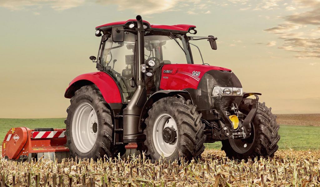 The 145 CVX is the new flagship of the Case IH Maxxum line-up.