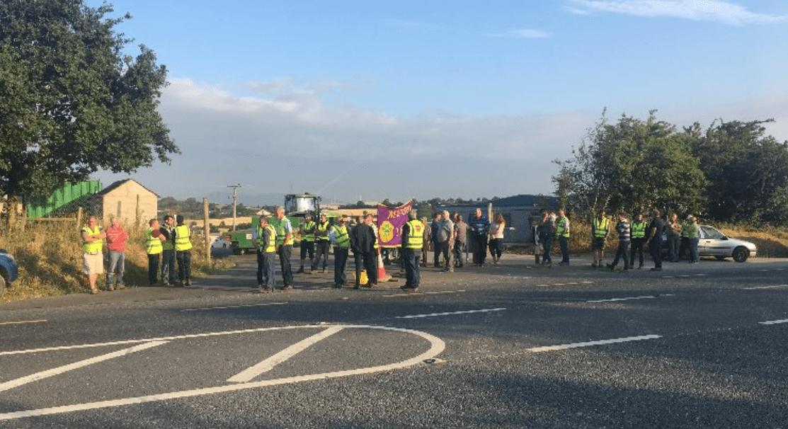 Talks commence after Wexford road blockade