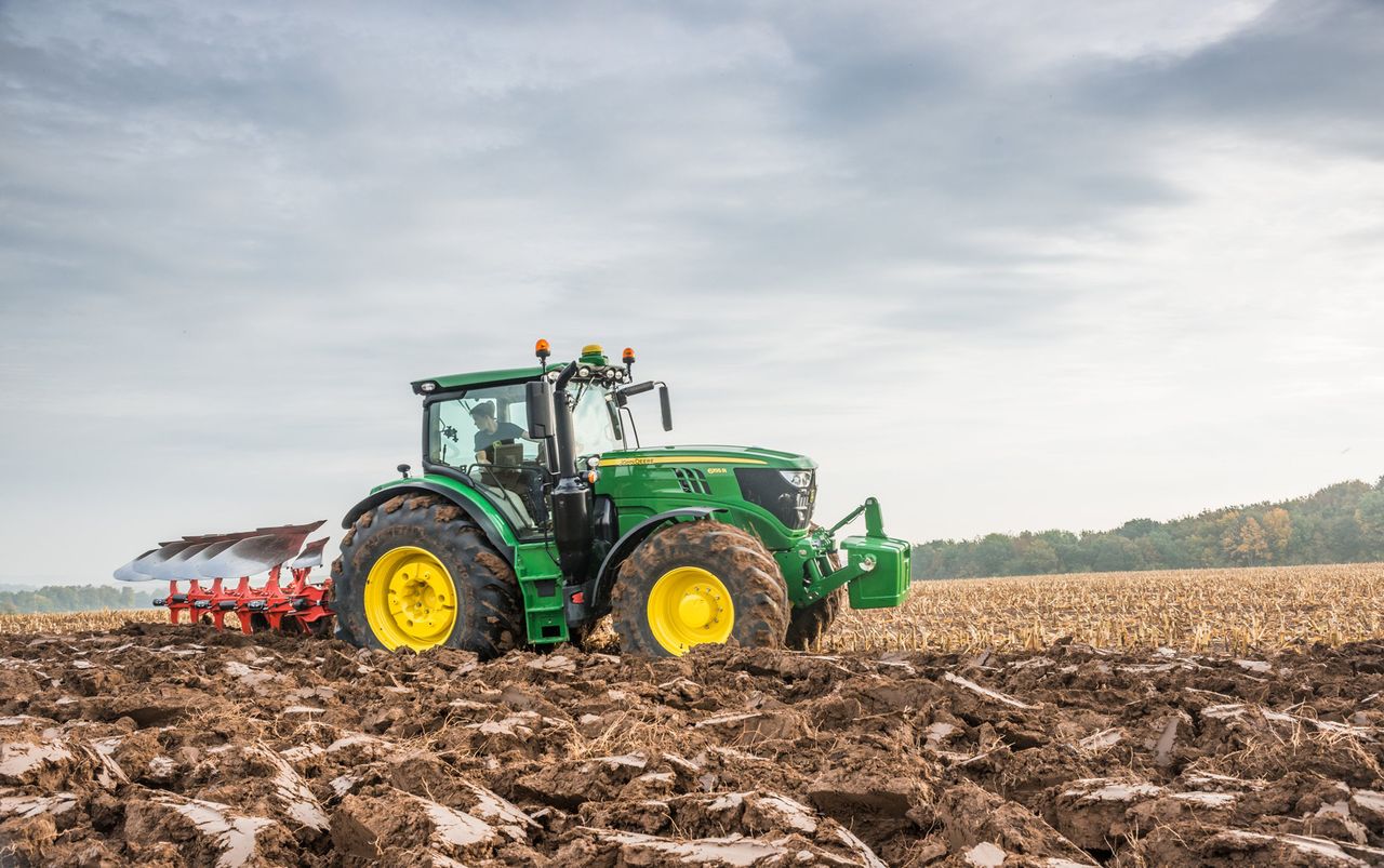 Longford men win €400,000 worth of machinery in 8 days