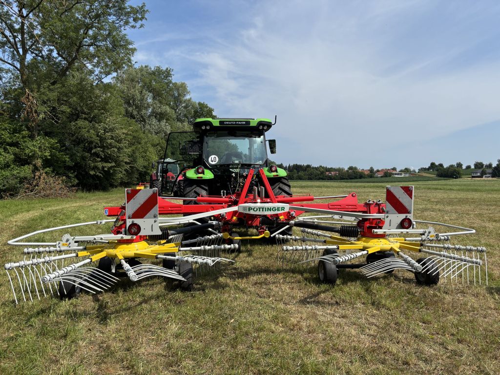 Click and swipe to see the machine folded up.
