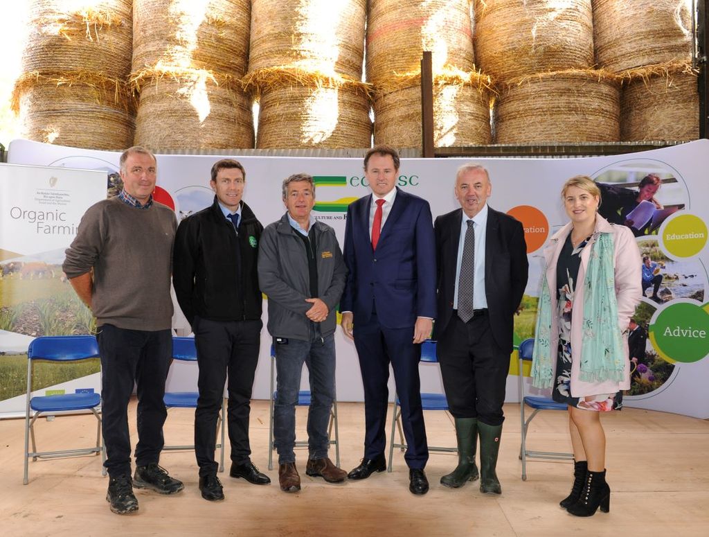 L-R: Jack Nolan, DAFM; Joe Burke, Bord Bia; John Purcell, host farmer; Minister for Agriculture, Food and the Marine, Charlie McConalogue; Pat Dillon, director of research in Teagasc; and Kathryn Roche Irish County Meats.