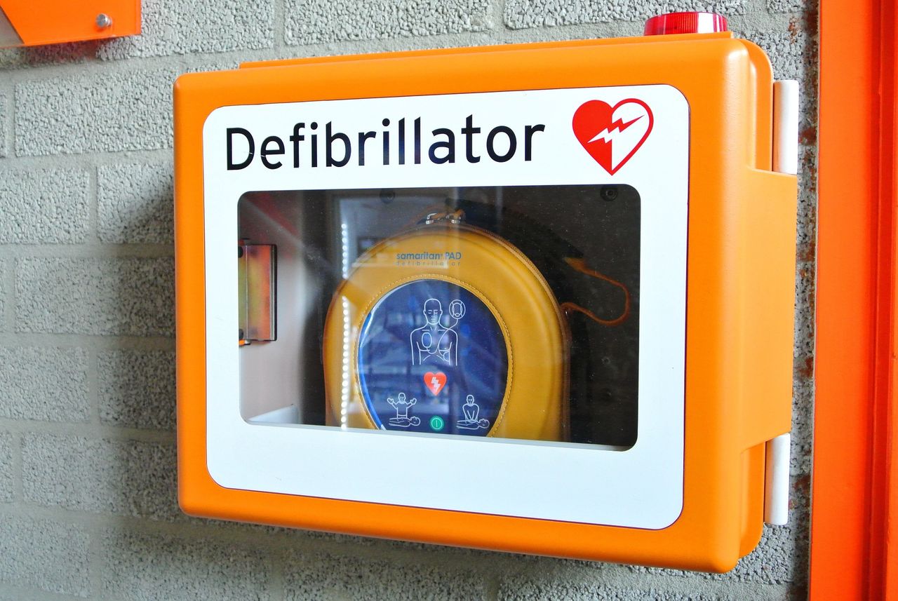 Farming groups urged to avail of online demos on defibrillators