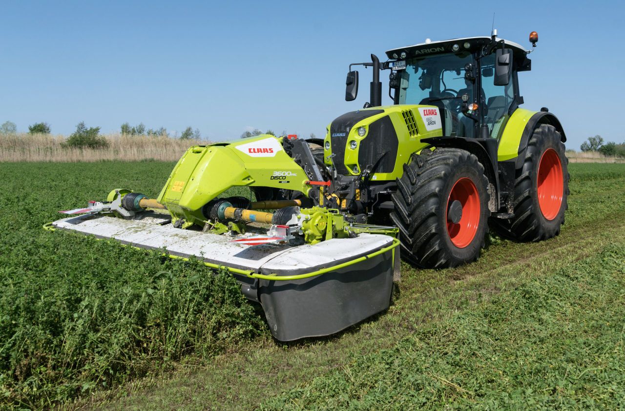 Big 'moves' from Claas; see what's clever about this mower