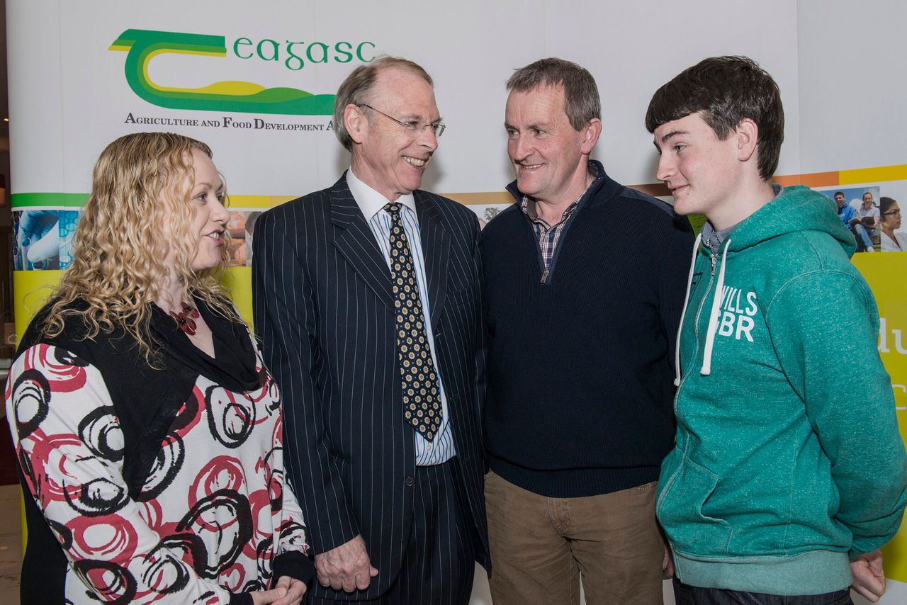 Pictured at the Teagasc National Collaborative Farming Conference in Clonmel, Co Tipperary are Michelle McNamara, Department of Agriculture, Food & the Marine, Ben Roche, Farm Structures Specialist, Teagasc, Liam & Kevin O’Dowd, Glanmire. Photo O’Gorman Photography