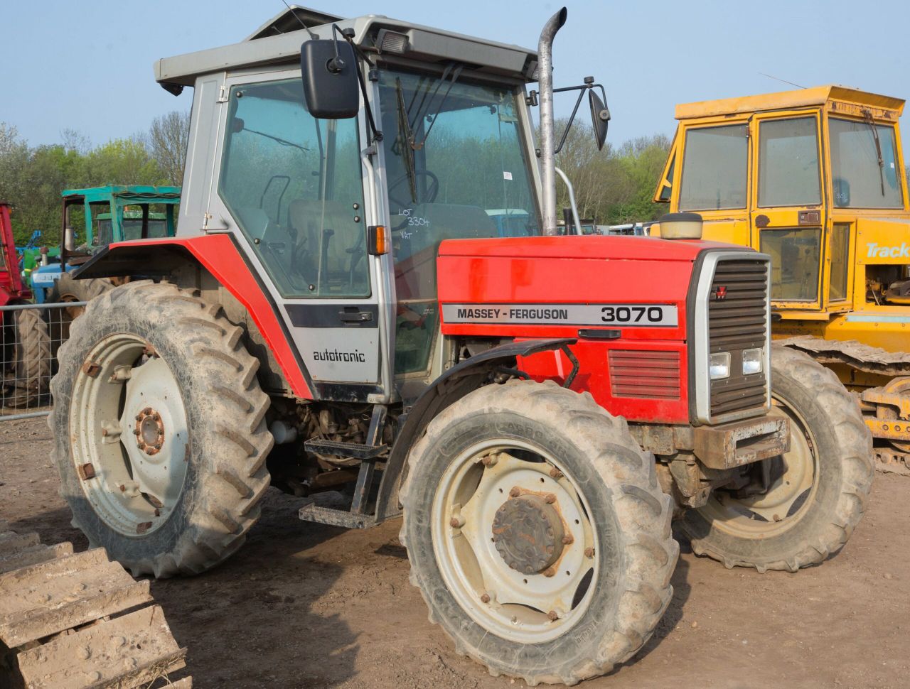 Auction report: Clatter of classic MFs pulls the punters