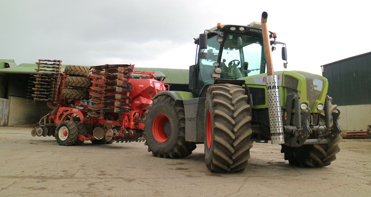 Video: Multi-function 'systems tractor' earns its keep in Tullamore