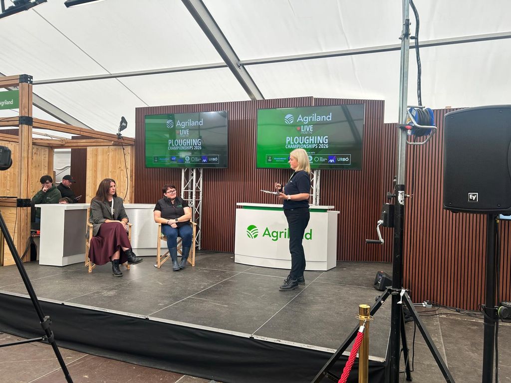 HSE dietician Geraldine Sexton and Laura Tully of Fit Farmers talking about farmer health with Agriland's Stella Meehan
