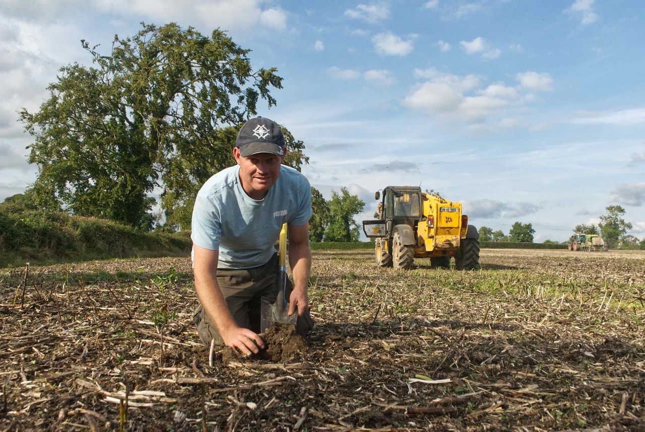 Caomhnóirí na Talún celebrates those farming with nature