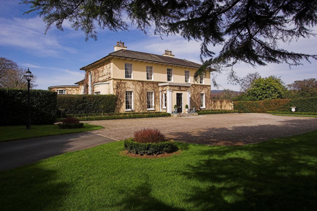 Dream property? Agricultural and sporting estate on 160ac for sale in the 'Model County'