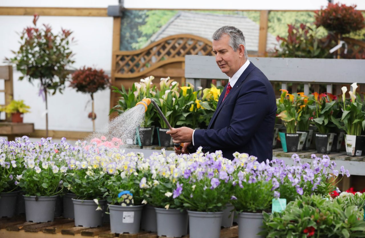 Poots opens £1.6 million ornamental horticulture support scheme
