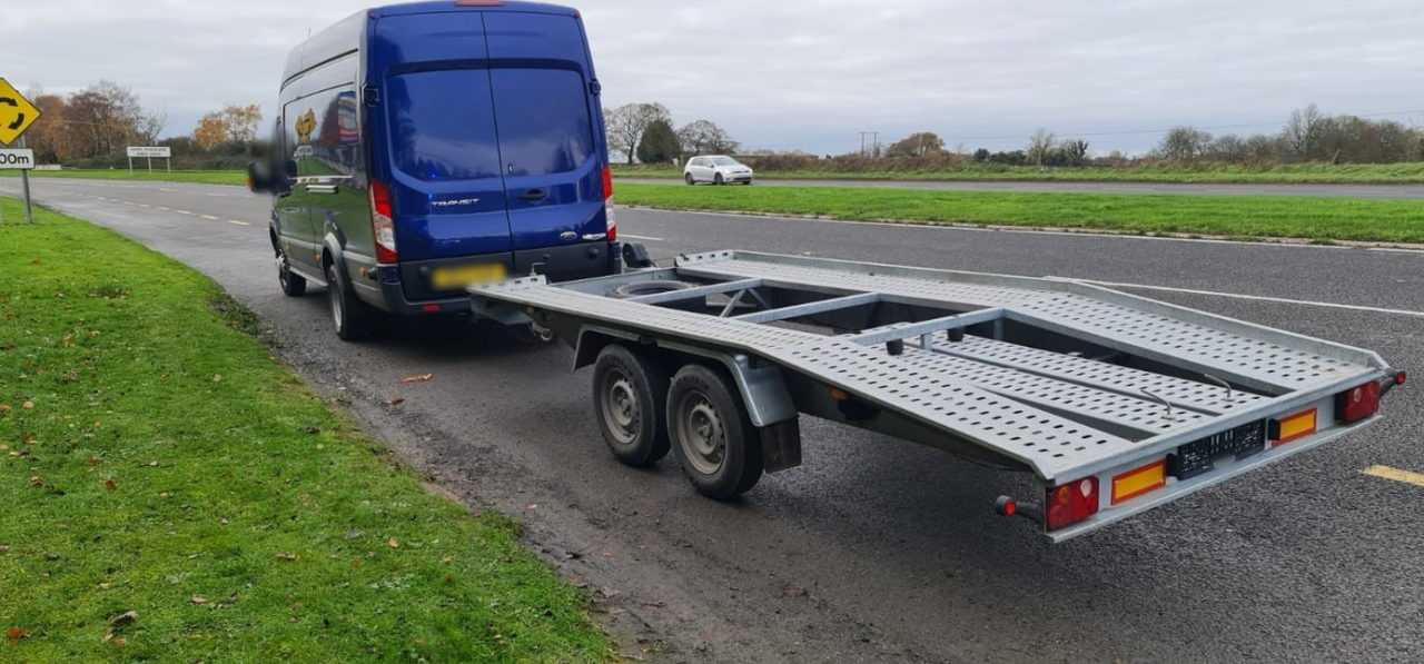 Gardaí arrest van driver after drug and disqualified driving offences