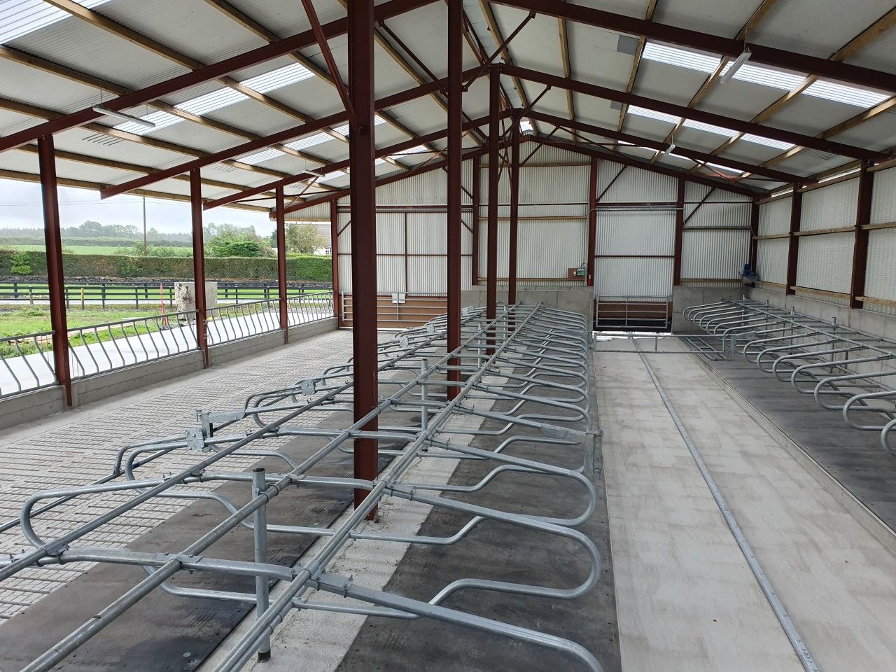 Buildings focus: Brand new 60-cubicle shed and feeding area/yard in Co. Tipperary