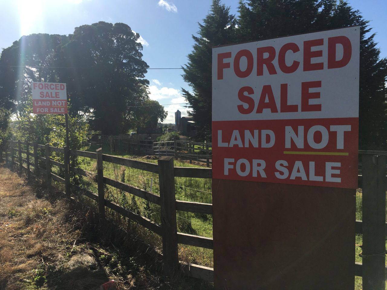 Fine print in new law bill labelled 'boon to vulture funds' - Kenny