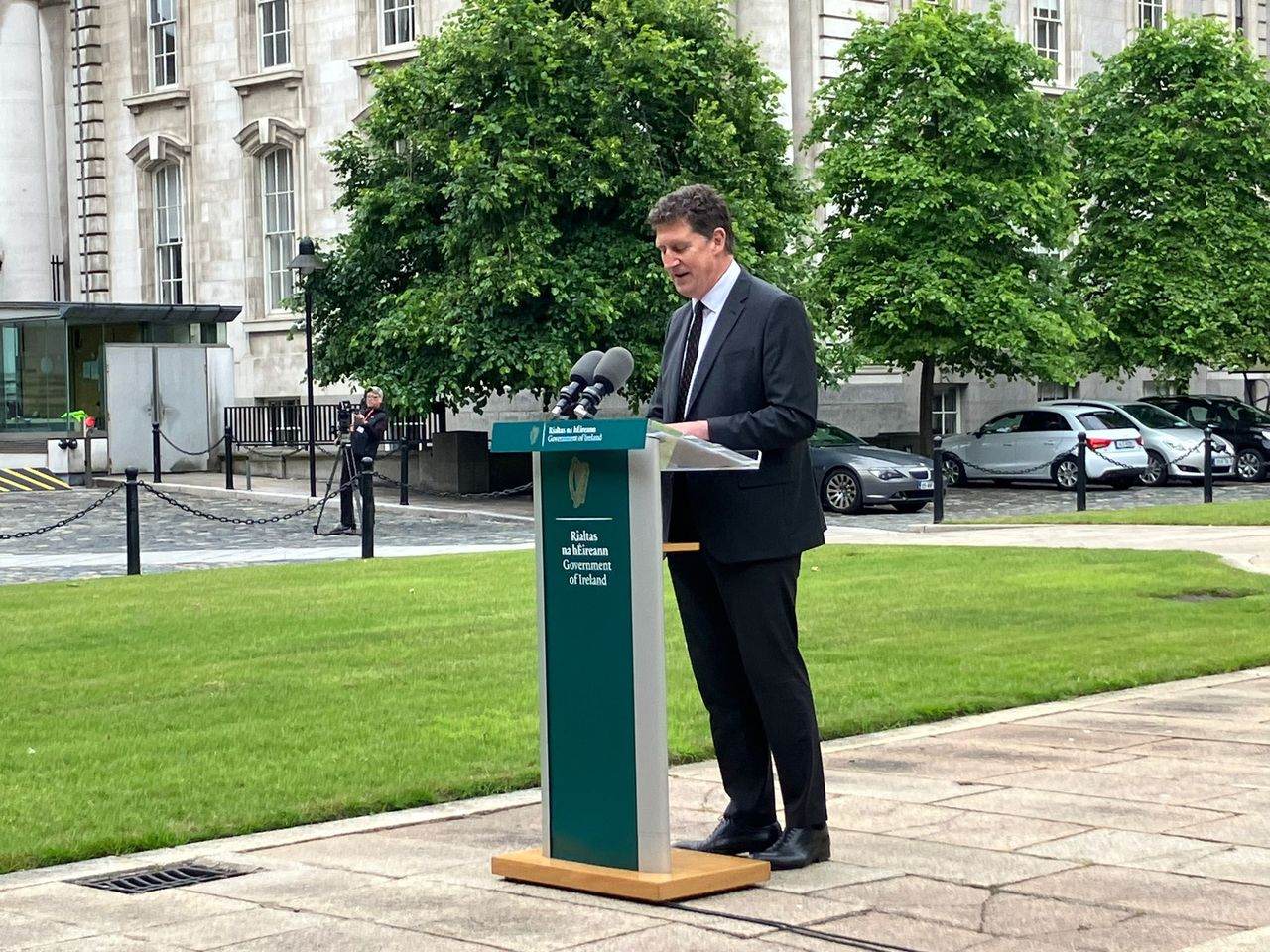 Two candidates for Green Party leader position