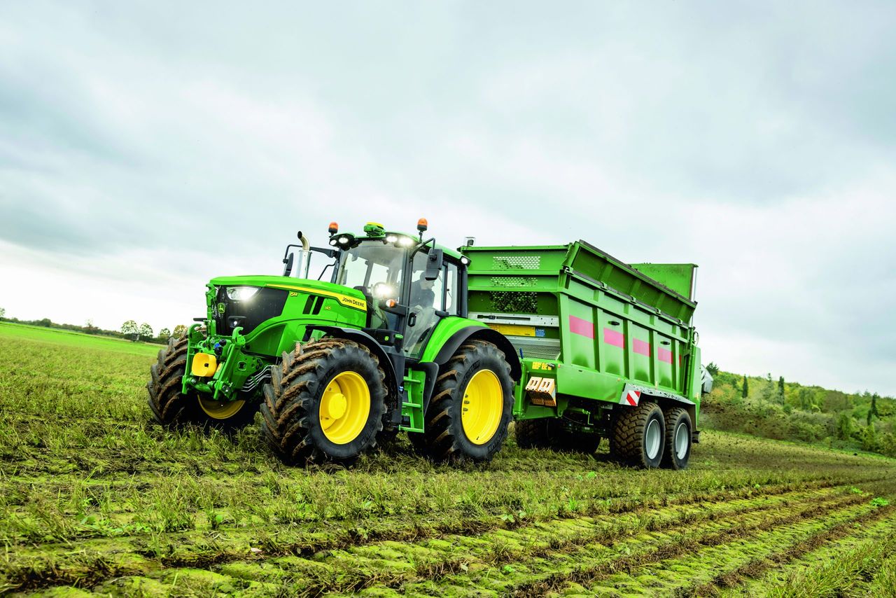 Farmer launches objection to John Deere's $99m 'right to repair' settlement