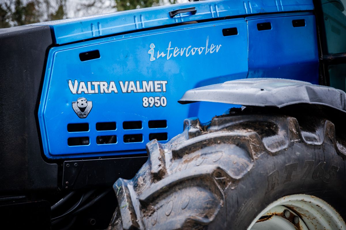 Pics: Fleet of Valtra tractors is readied for contractor's auction