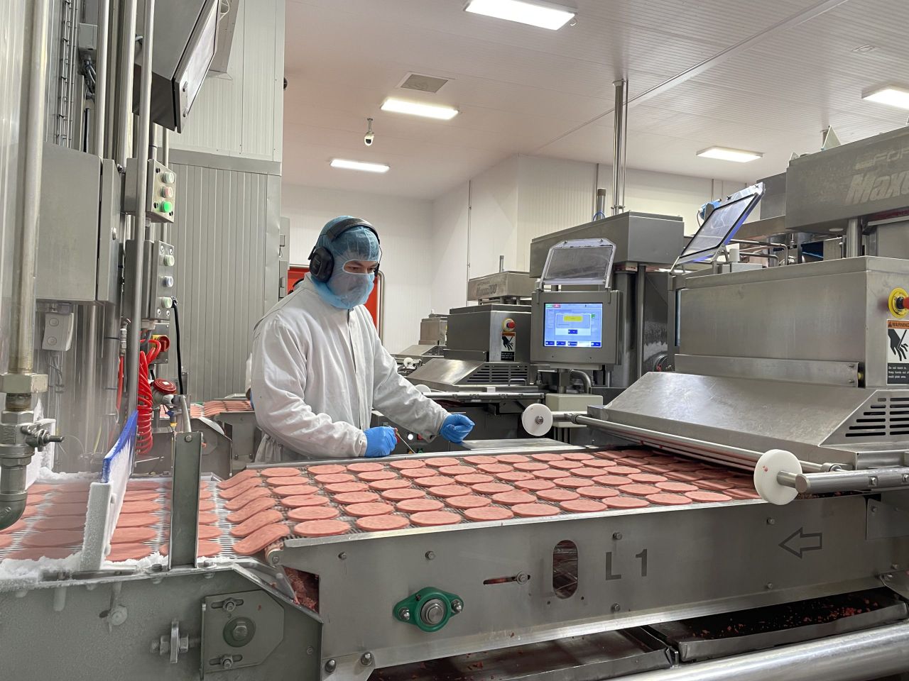 Behind the Big Mac: Processing 5.3t of Irish beef/hr for McDonald's
