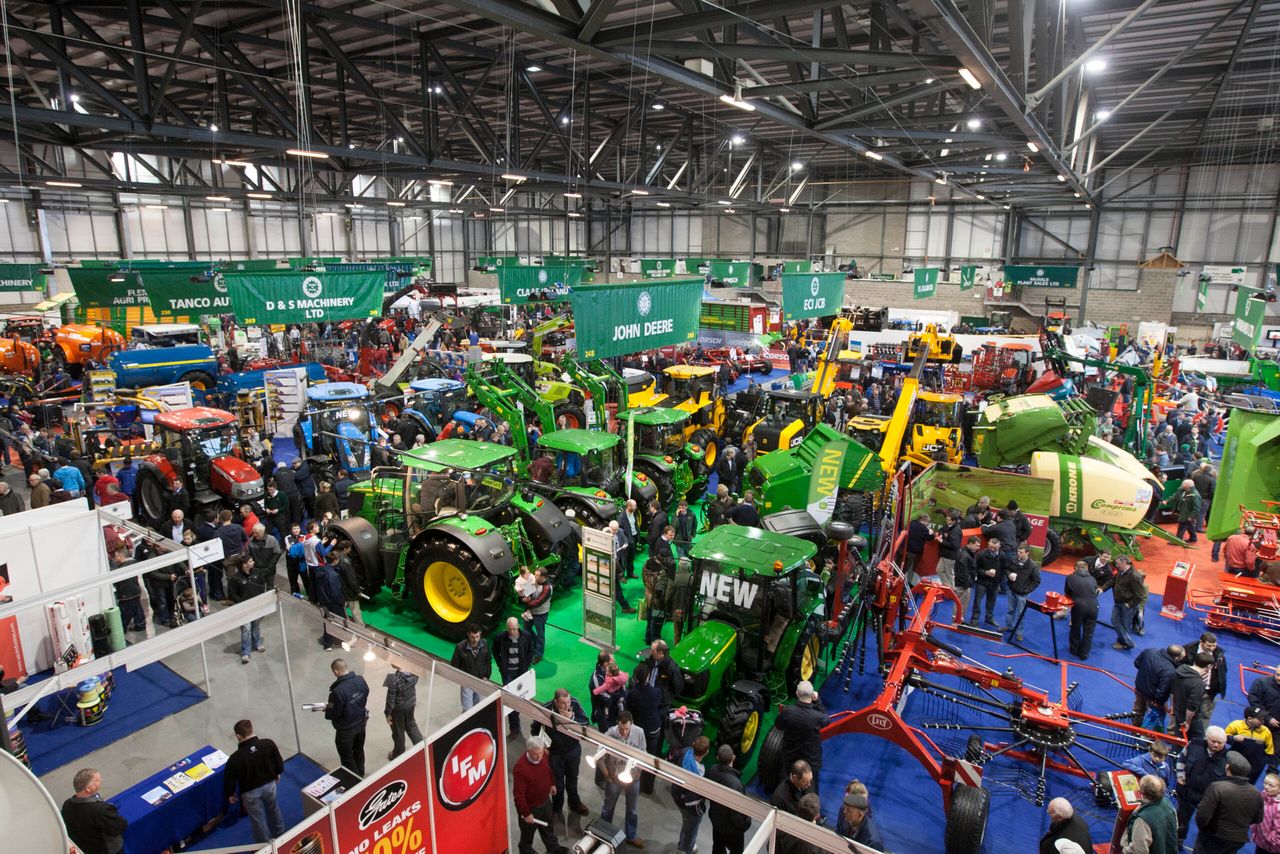 Irish exhibitors at Paris machinery show