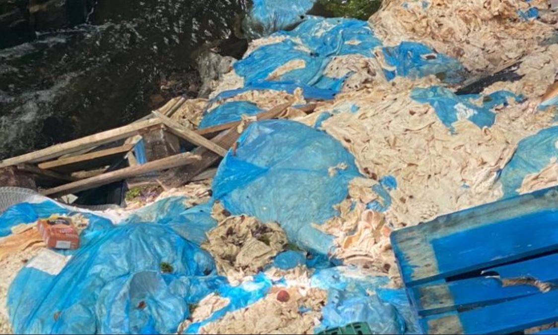 2t of meat waste dumped on Scottish farm