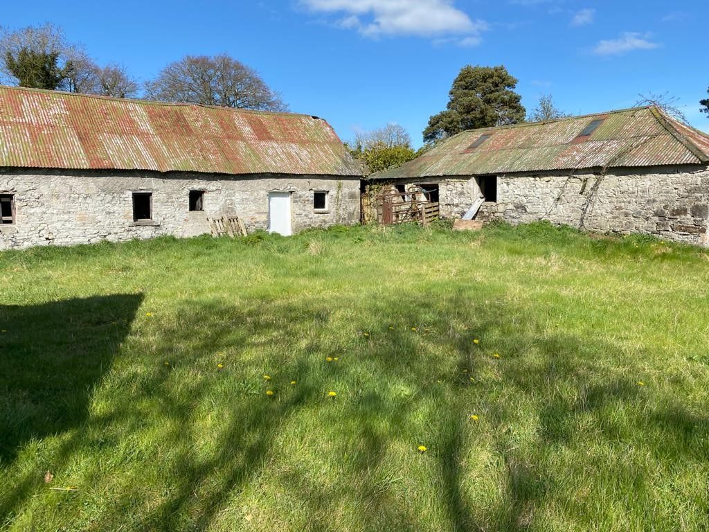 78ac residential farm well-located on the fringe of Summerhill on the market