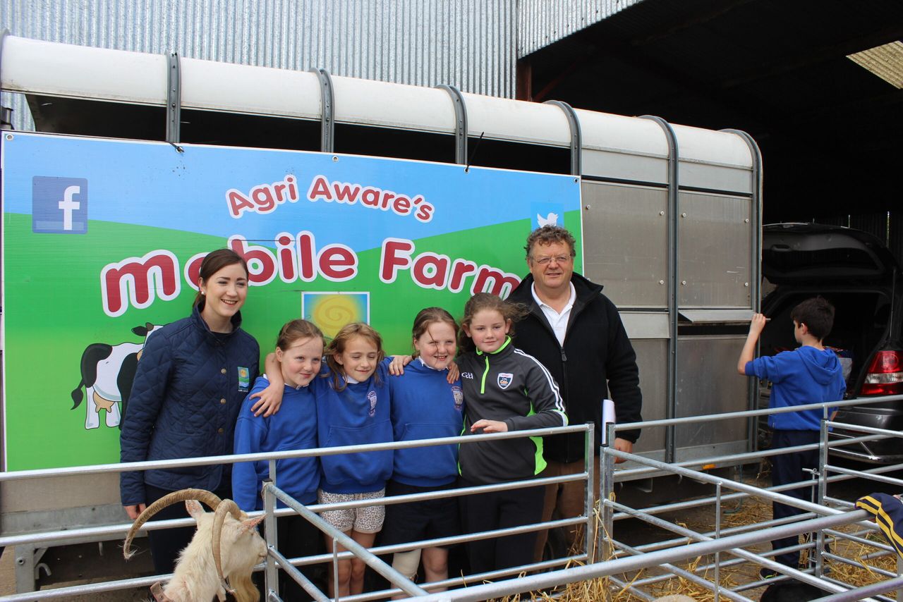 Midlands farmer drives mobile farm campaign