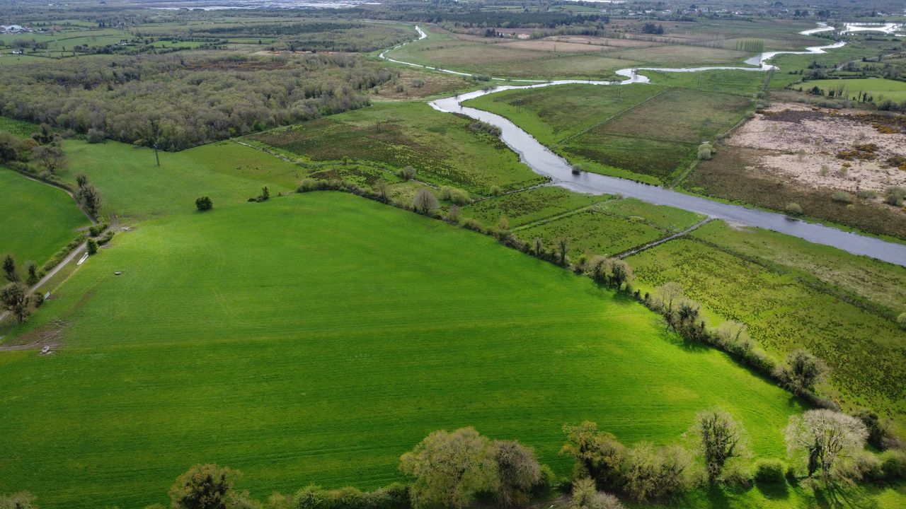 Farmers and politicians urged to attend Lakeland water quality day