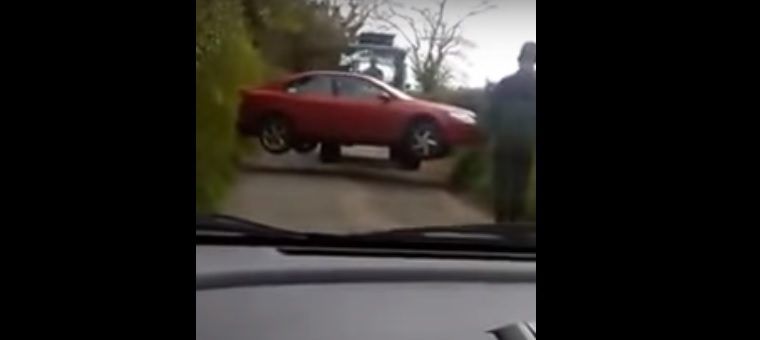 Video: This is why you don't block a farmer's gate!