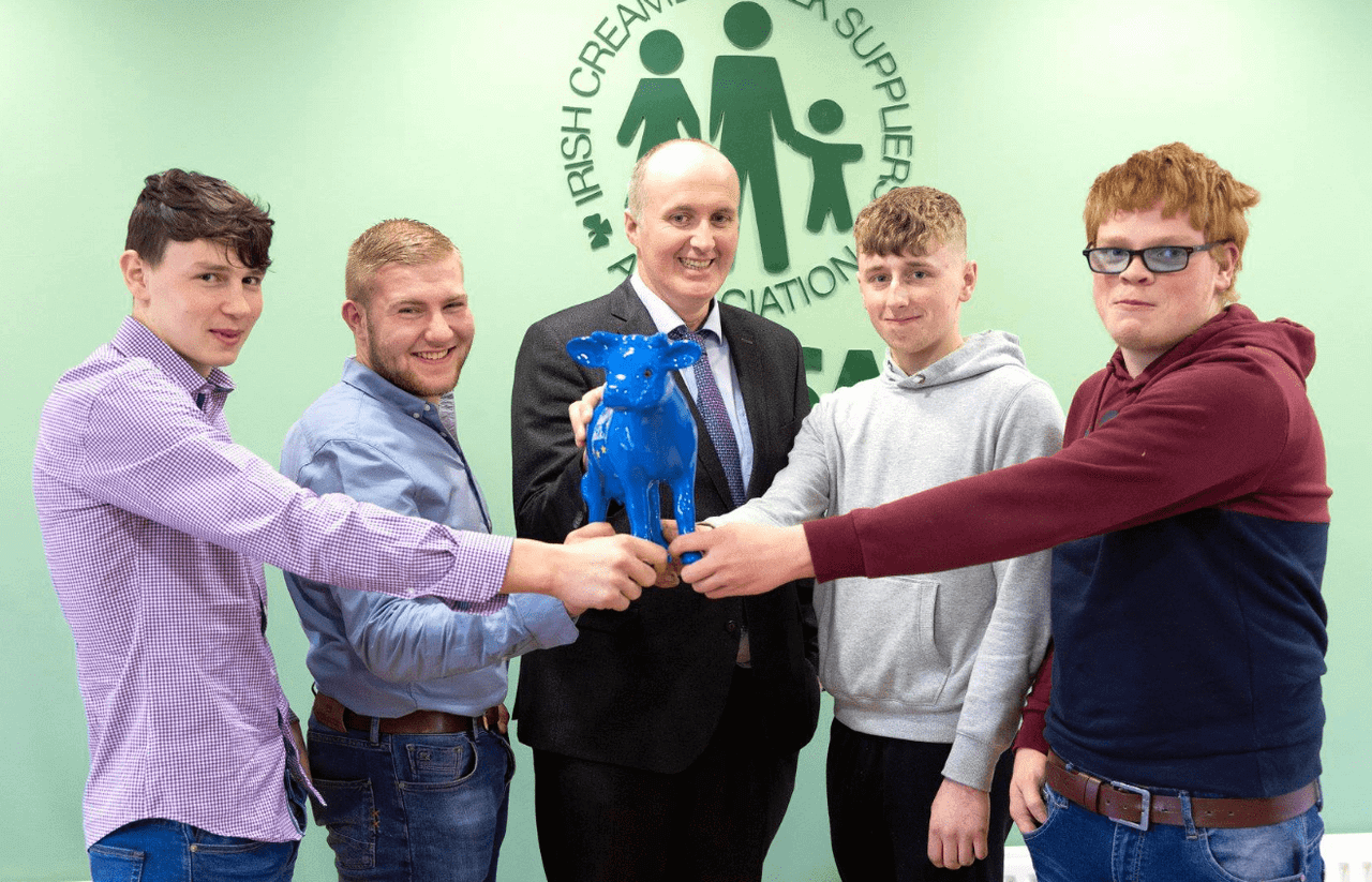 ICMSA awards 4 Feely scholarships worth €1,500 each
