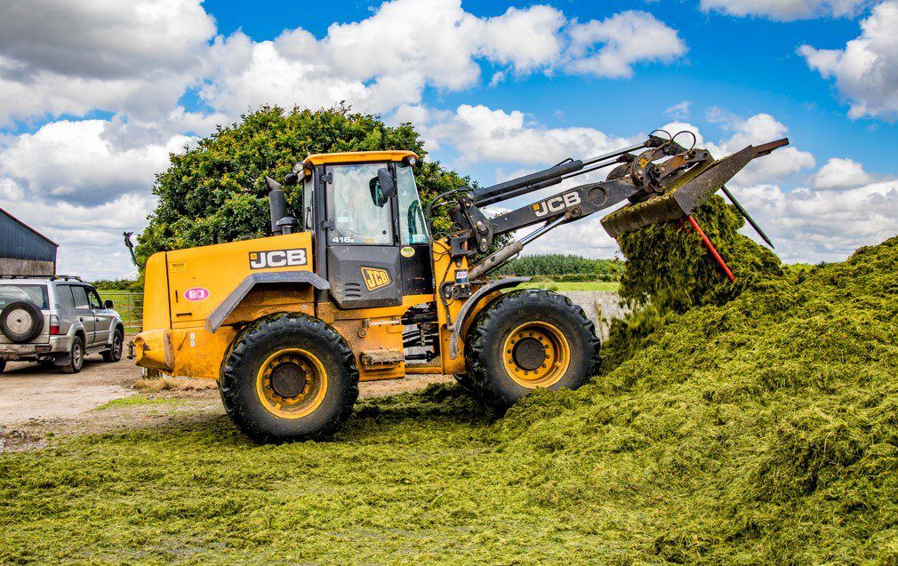 'Dry spell hasn't done farmers or contractors any favours'