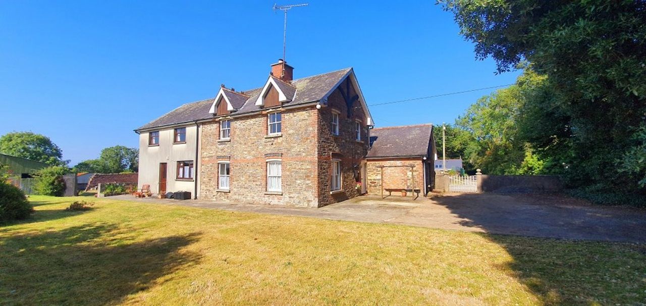 Unique 28ac coastal holding with period house hits market