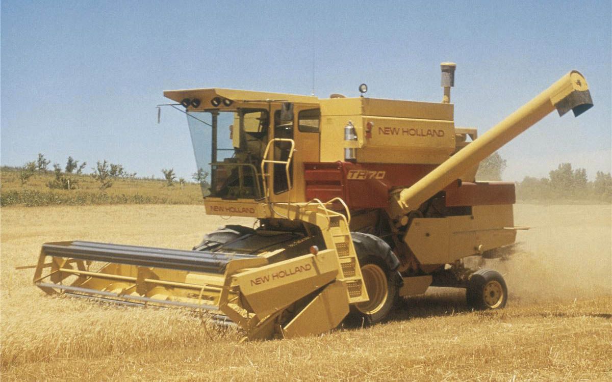 New Holland rotary combines celebrate 50 years
