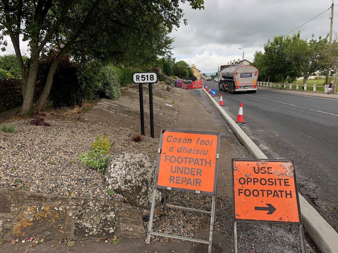 Dedication Agreement could allow Bruree folk to access public area 'taken from them'