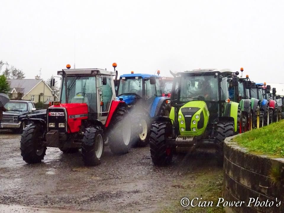 Rocking tractor run to roll in aid of air ambulance this week