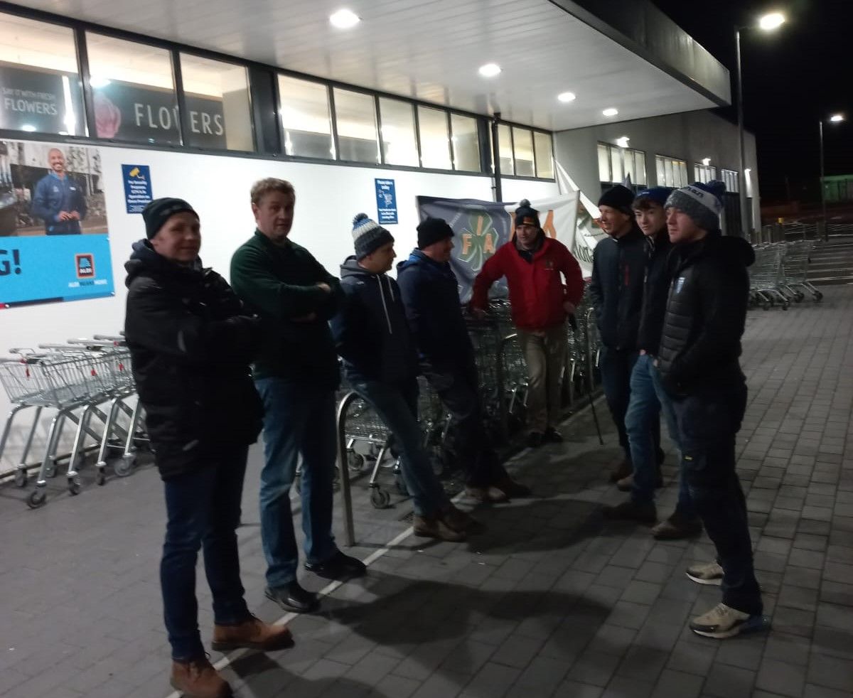 IFA protest: Egg producers 'face closure' and 'losses mount' for pigs