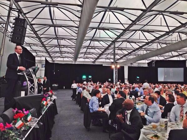 Agriculture minister flies the flag in Australia
