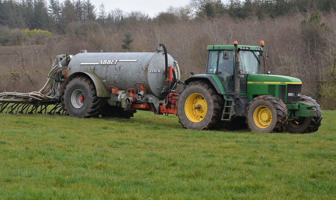 Contractors' group pushes for 'fair and equal access' to machinery grants