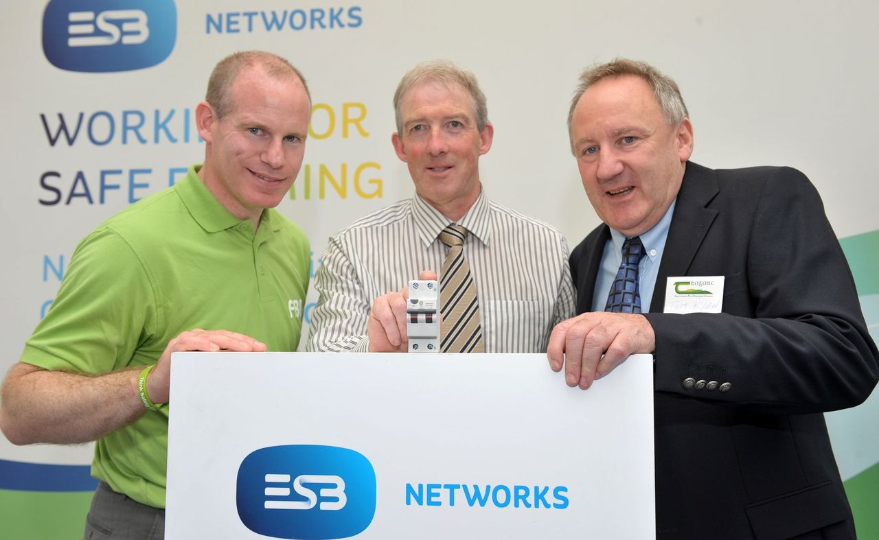 ESB networks urges farmers to be safe around electricity