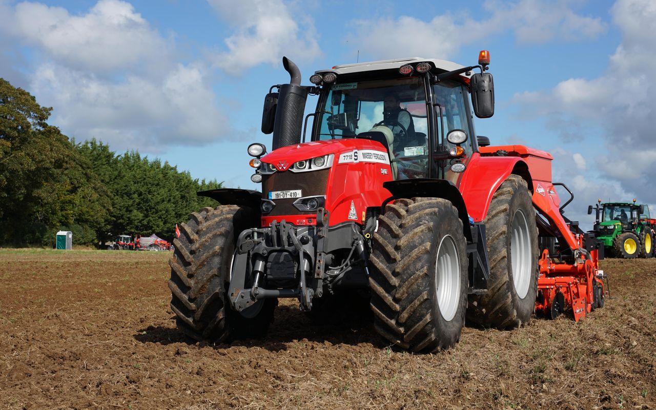 AGCO spends $2 billion on Trimble acquisition