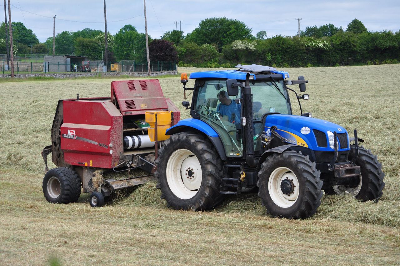 How to minimise the risk of fires when baling