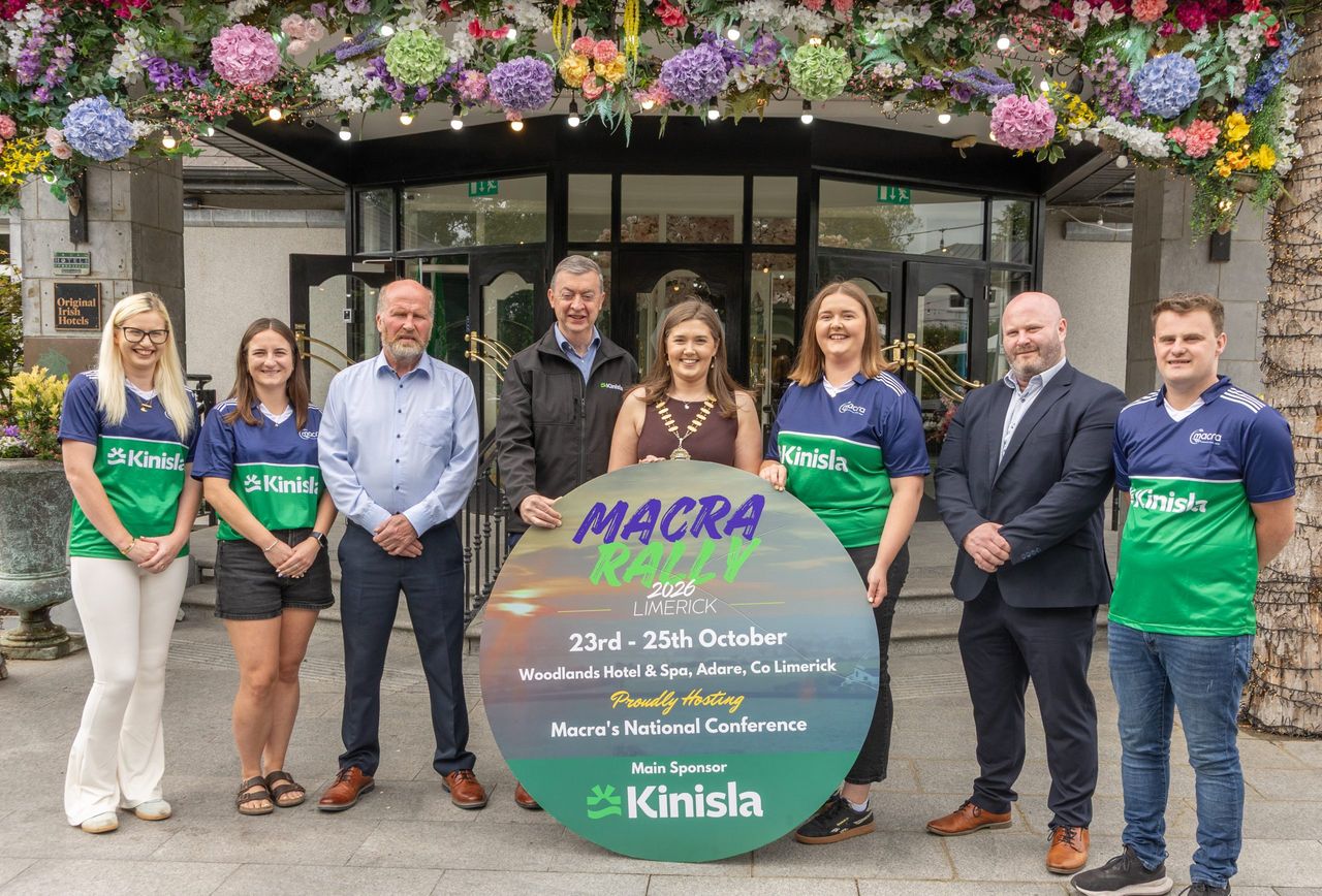 (L-R) Louise Crowley, Ashley Primrose, rally committee members, James Tangney, Kinisla chair, Pat Murphy, Kinisla CEO, Josephine O'Neill, Macra president, Elaine Houlihan Limerick Rally chairperson, James O'Connell, Kinisla director of agribusiness and sustainability and Ciaran Sexton, Limerick Macra chair. Image: Eamon Doody