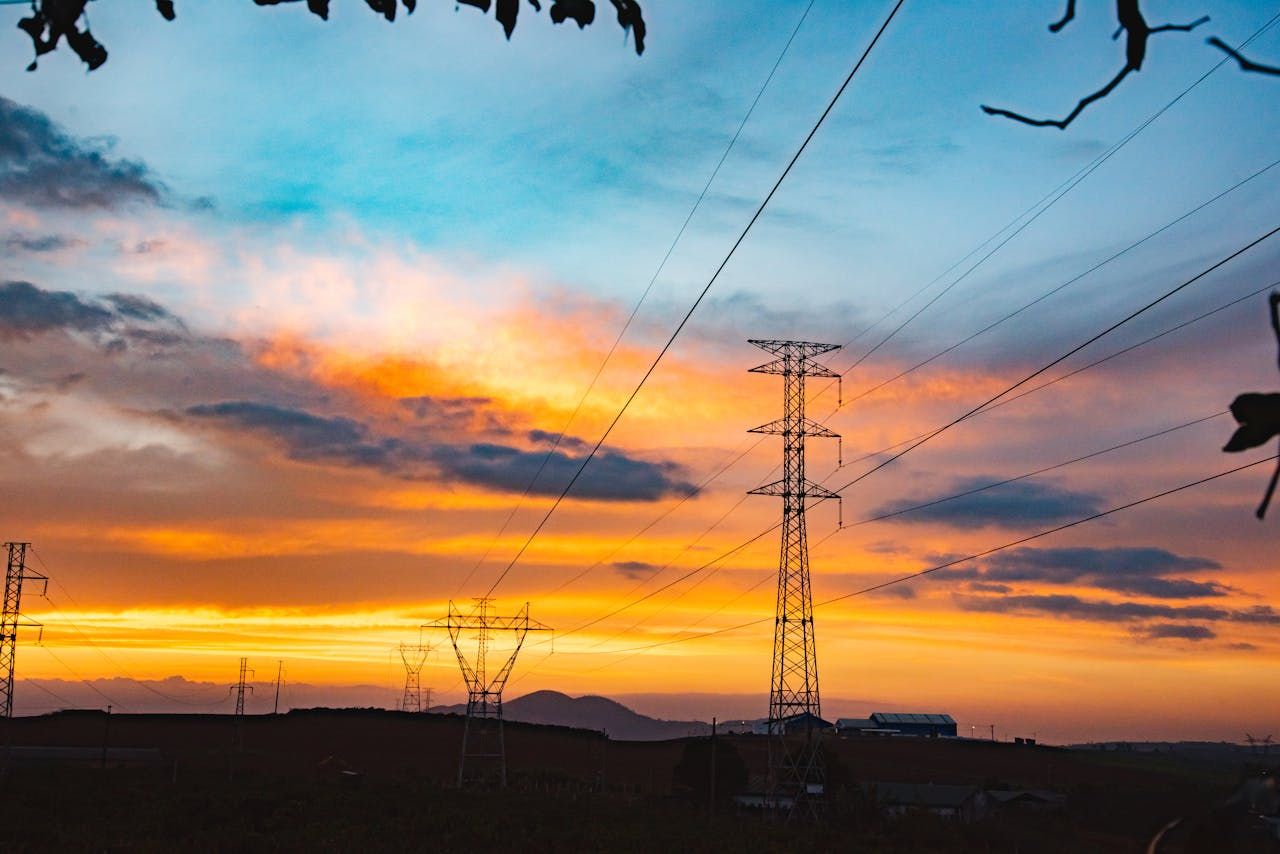 ESB Networks Summer Safety Series: How can electric risks be avoided on farm?