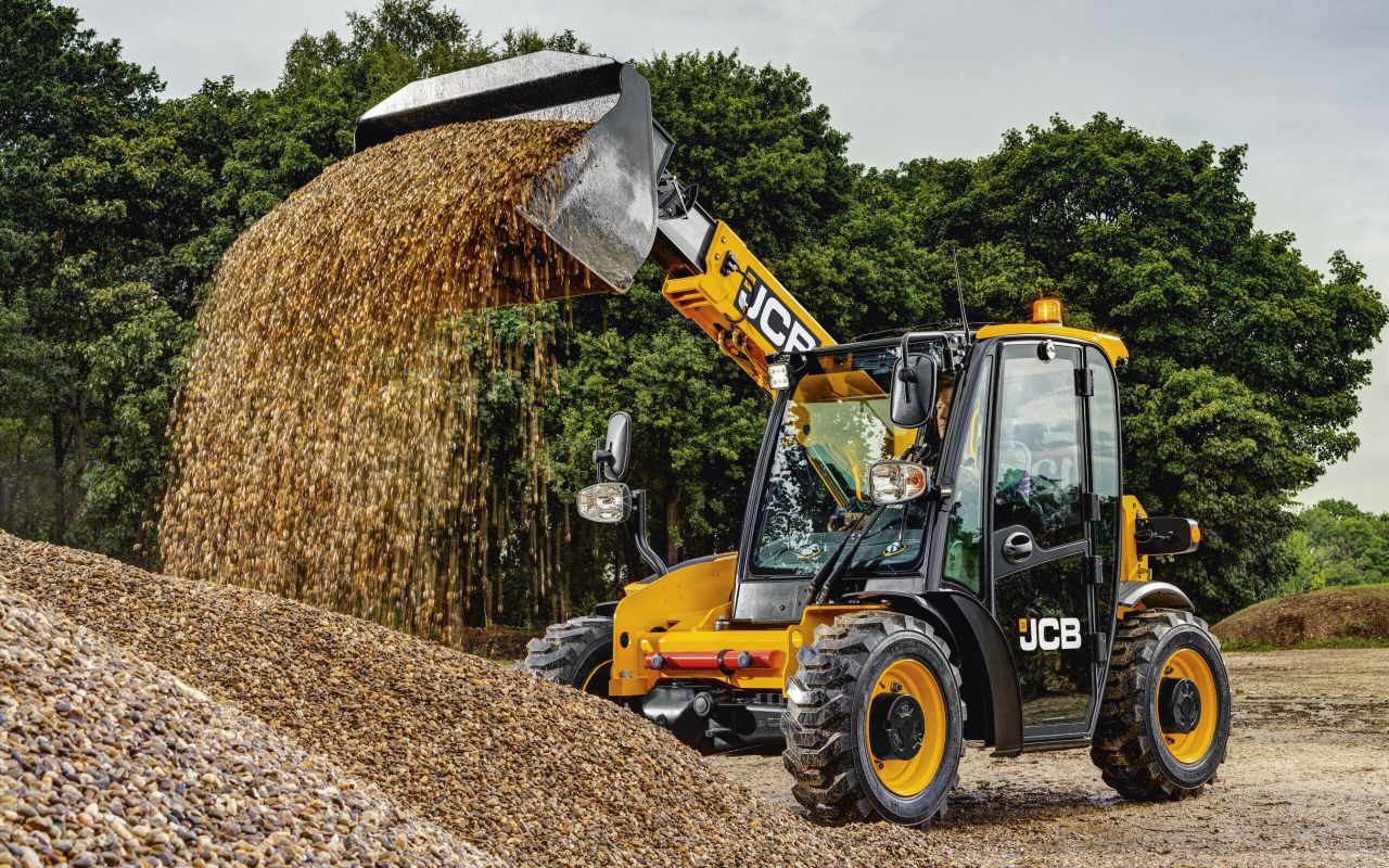 Latest JCB loader is smallest Loadall yet