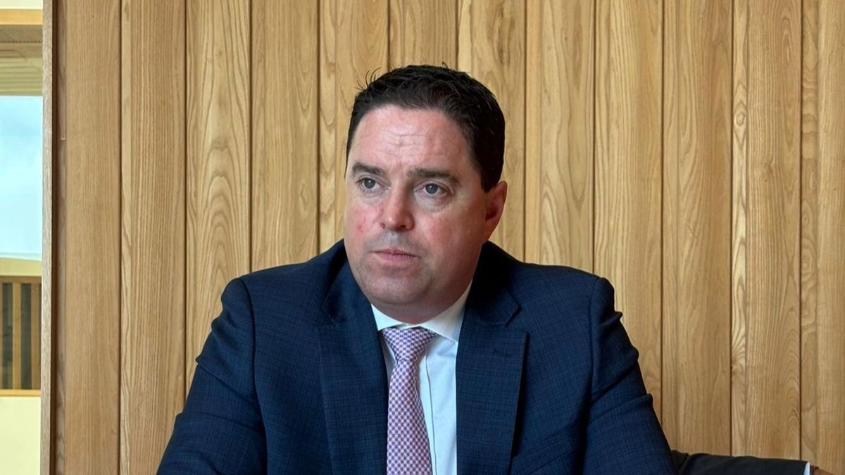 Minister: No advance warning of Healy-Rae intention to resign
