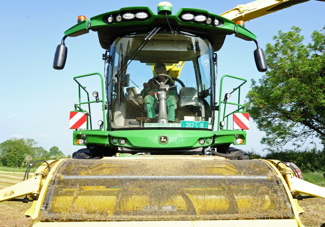 Limerick contractor puts latest silage harvester to the test
