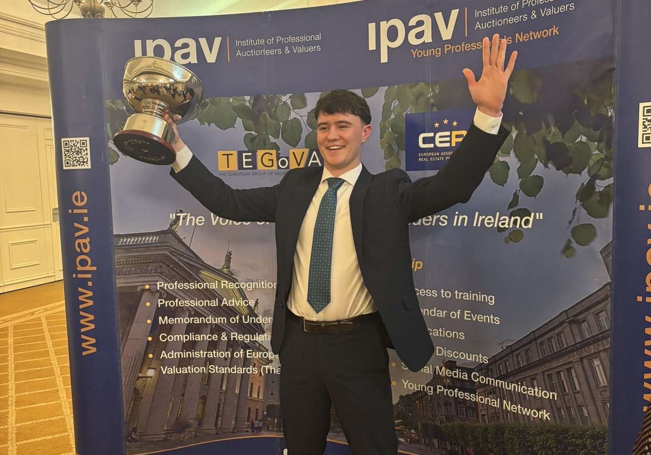 Award-winning novice auctioneer reports busy land leasing market