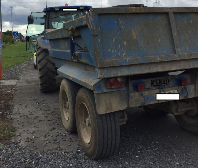 Pics: Tractor driver and owner to be prosecuted for worn trailer tyres