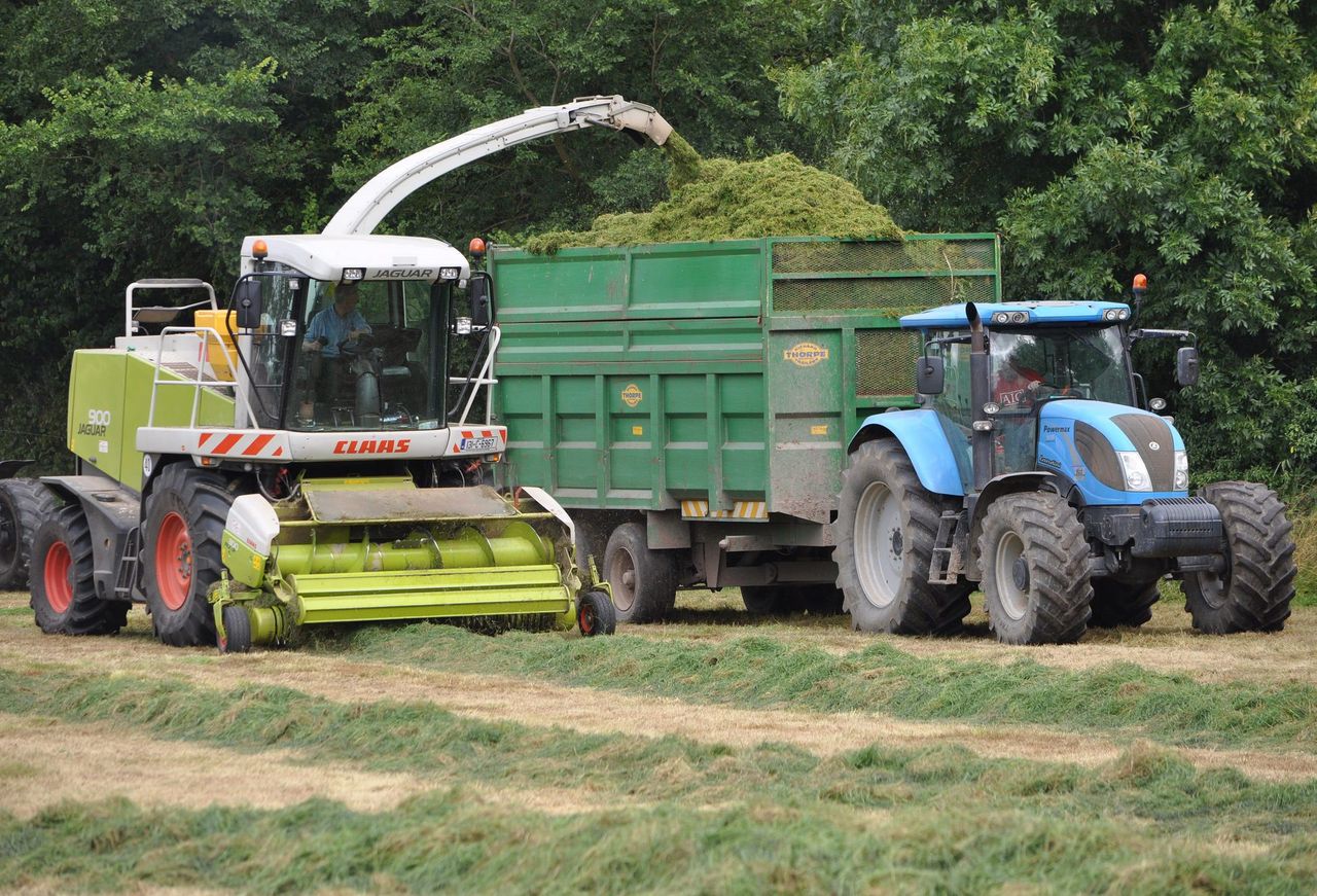 Agricultural contractors 'can no longer act as interest-free banks'